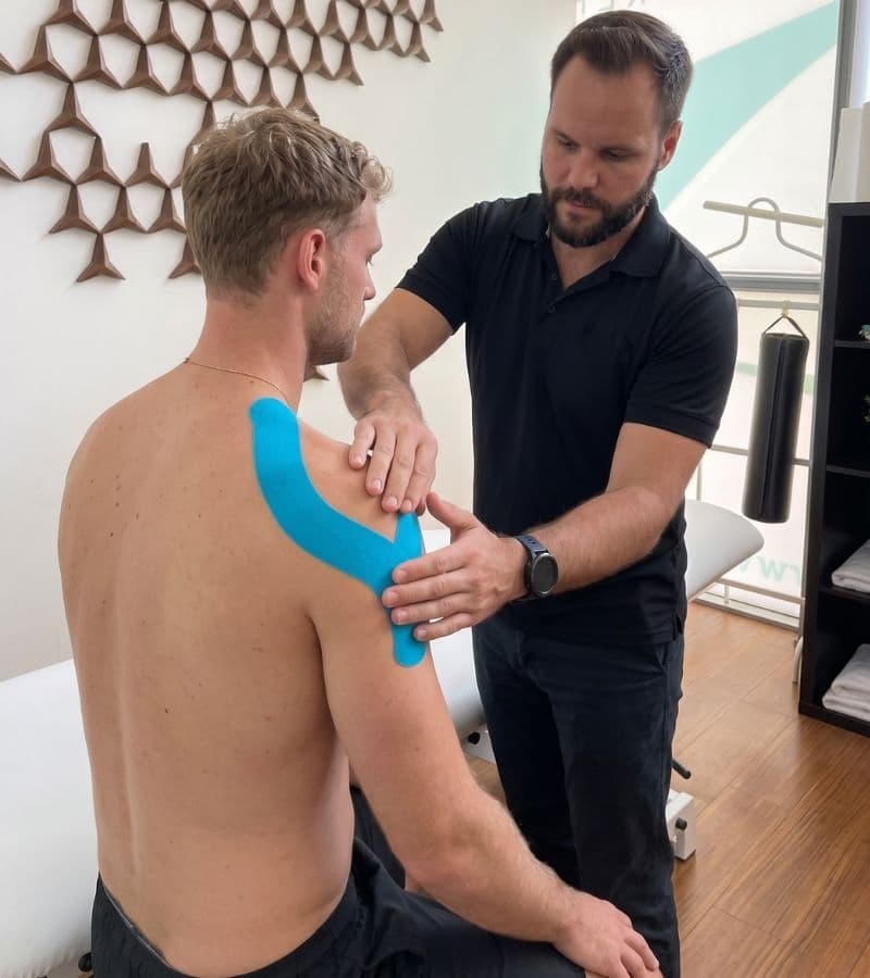 Kinesio Taping
